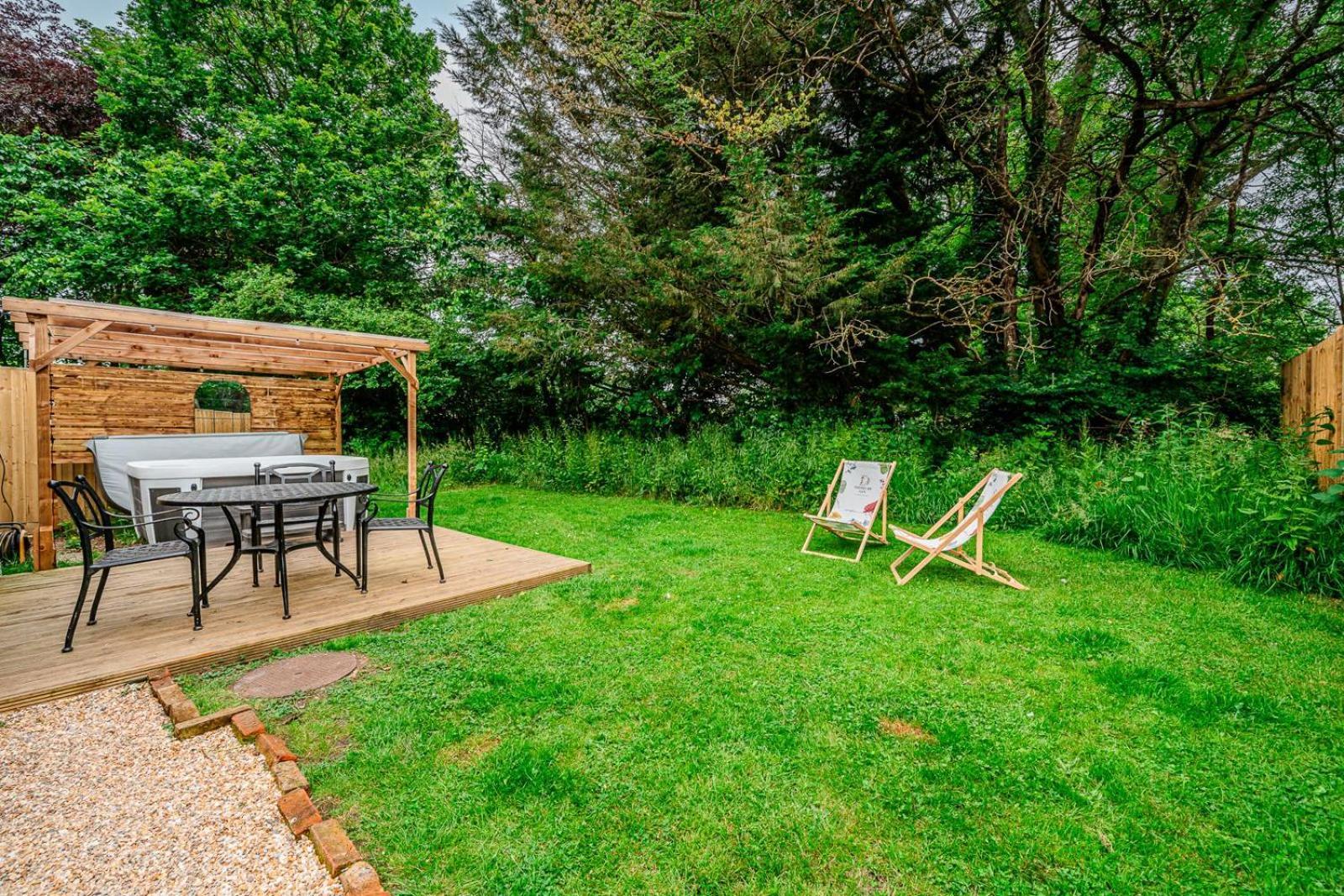 Cozy Cottage With Hot Tub! Cadnam Exterior foto